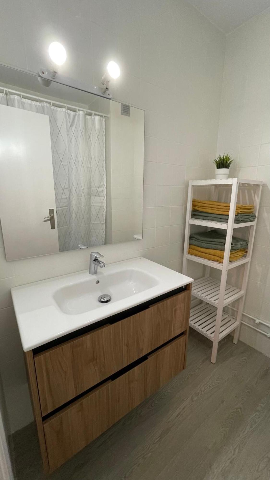 Charming Beachfront Apartment Múrcia Exterior foto