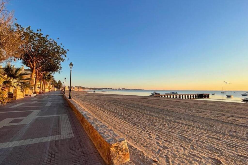 Charming Beachfront Apartment Múrcia Exterior foto